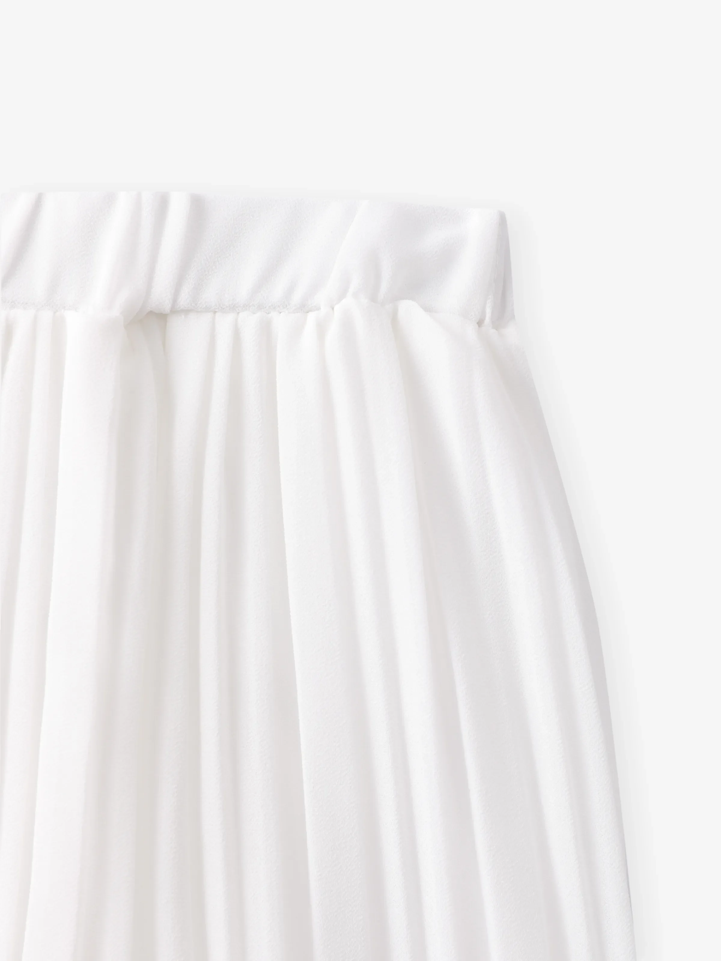 2-Piece Baby/Toddler Girl Elegant Pleated Camisole and Shorts Set Roseo - Image 8