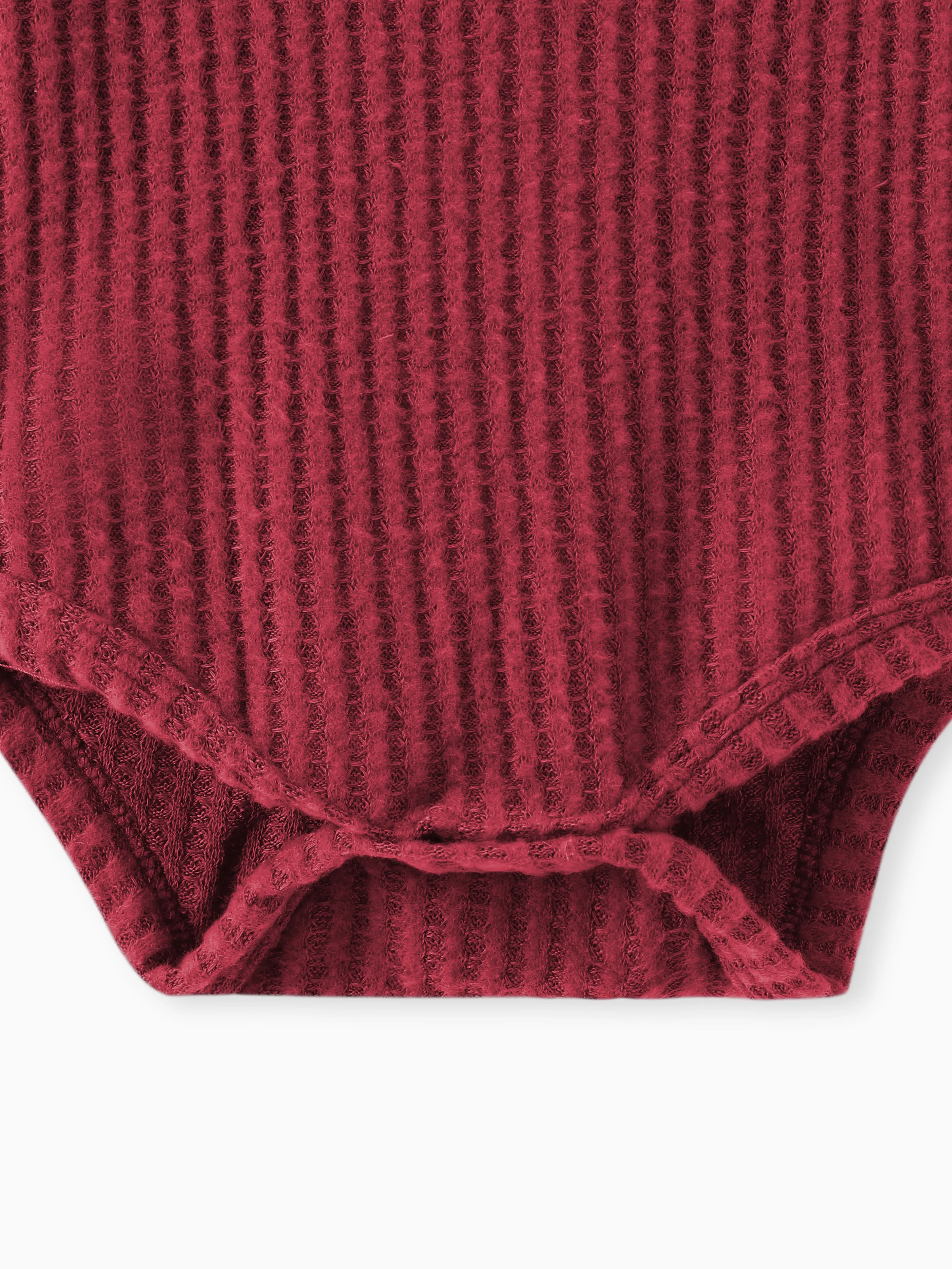 2pcs Solid Waffle Long-sleeve Baby Set Burgundy - Image 4