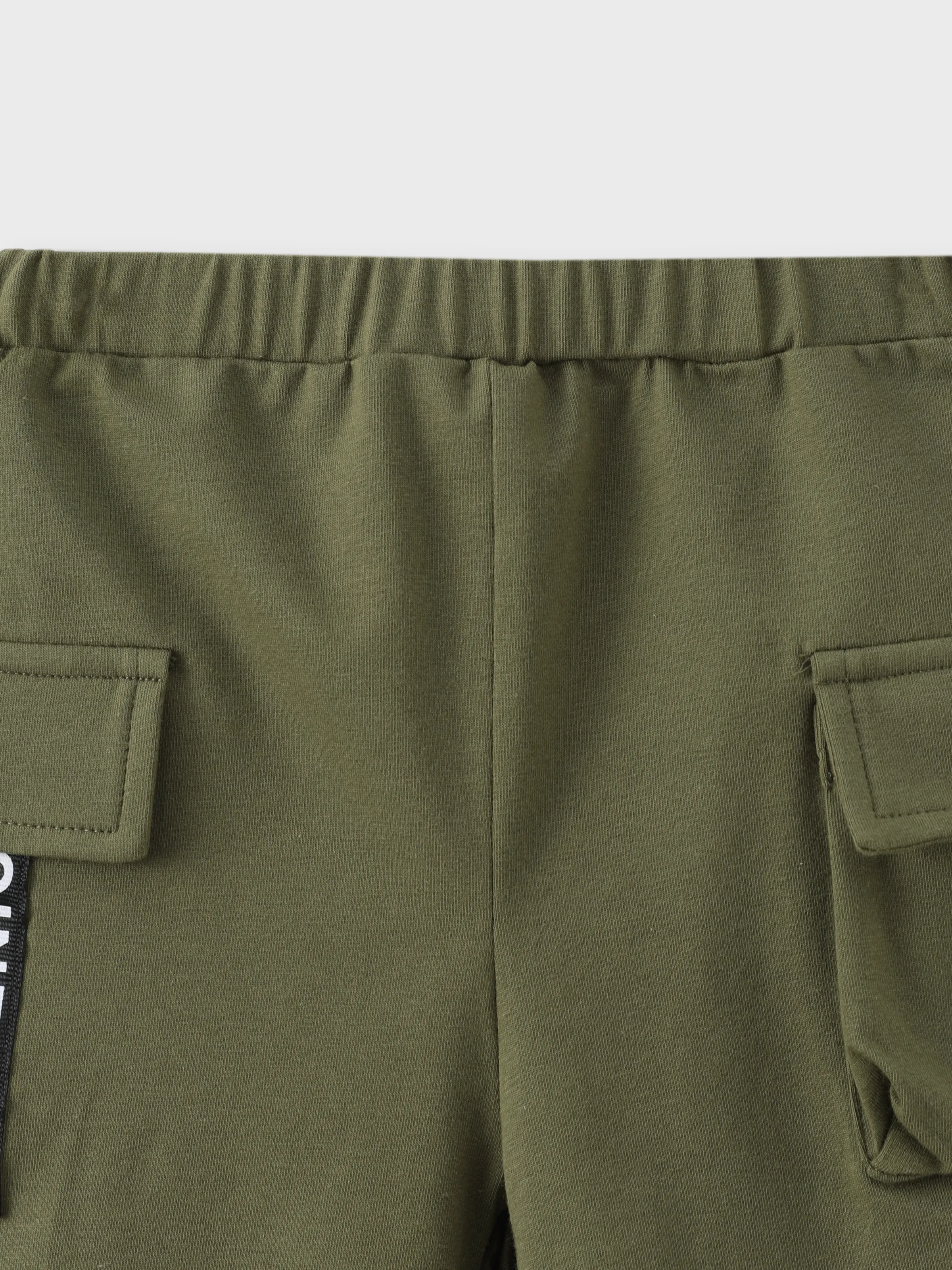 2pcs Toddler Boy Trendy Patch Pocket Short-sleeve Cotton Top and Cargo Shorts Set Army green - Image 7