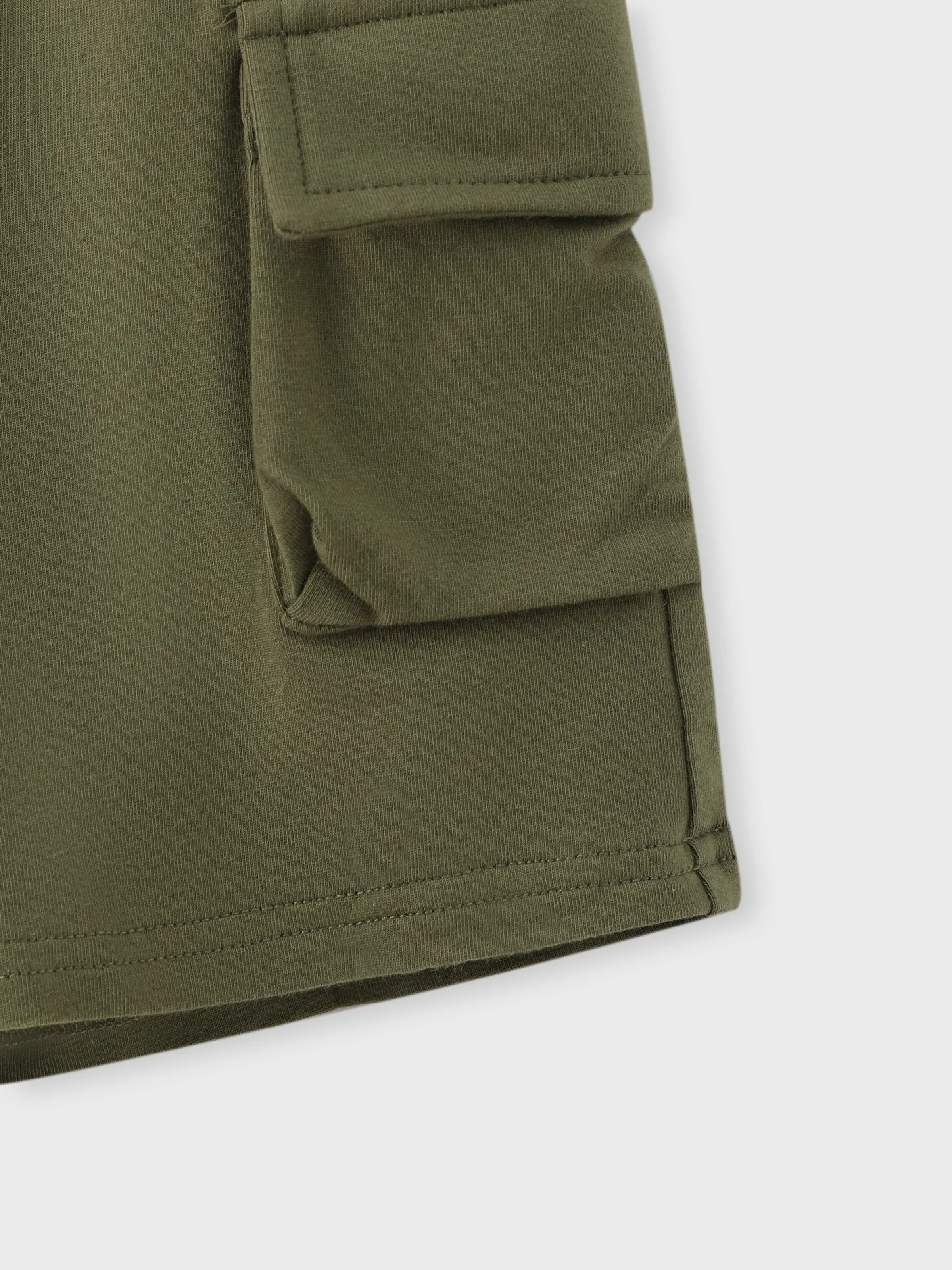 2pcs Toddler Boy Trendy Patch Pocket Short-sleeve Cotton Top and Cargo Shorts Set Army green - Image 8