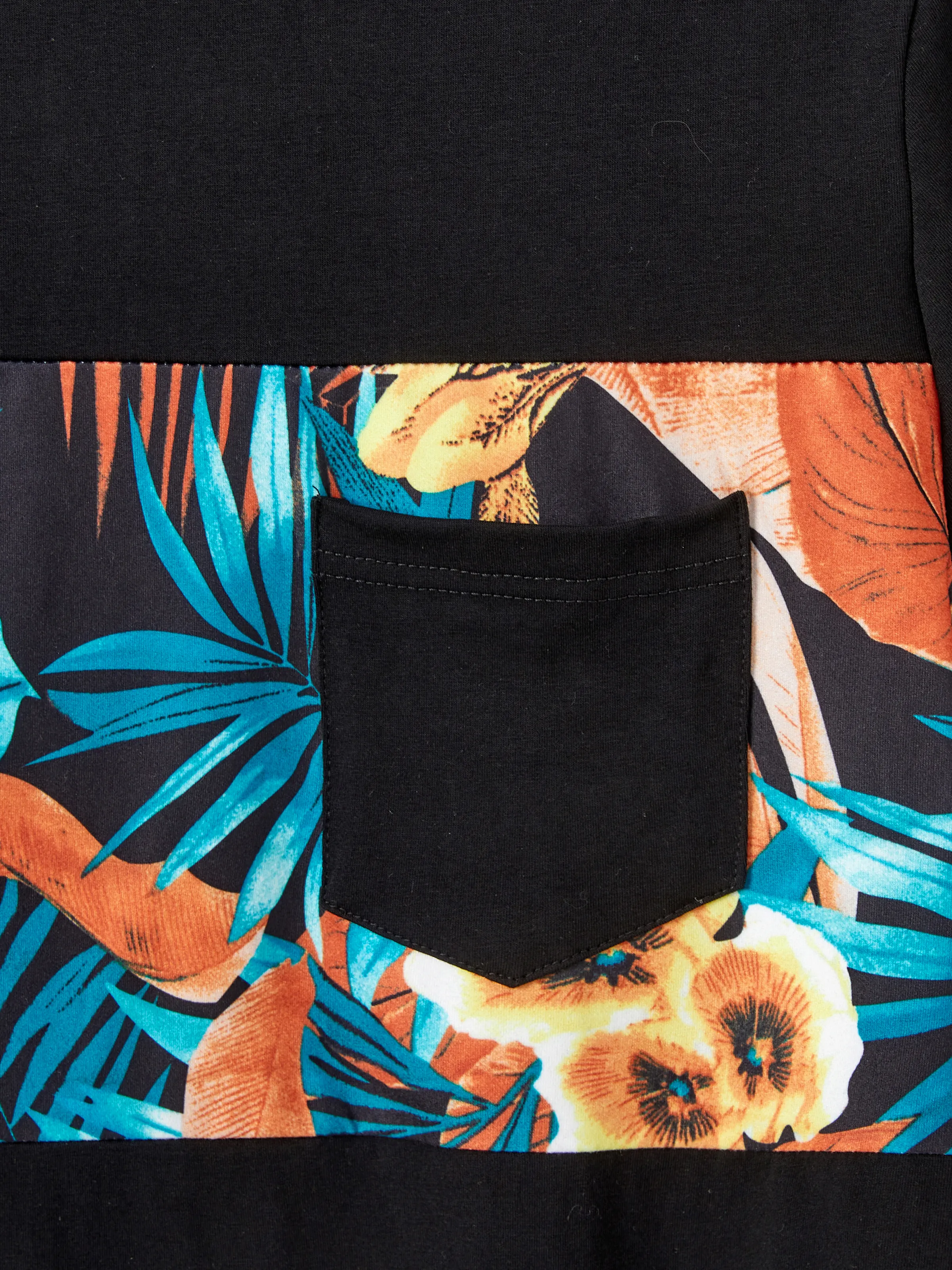 Daddy & Daughter Floral Panel T-shirt and Floral Ruched Drawstring Side Strap Dress Sets Black - Image 6
