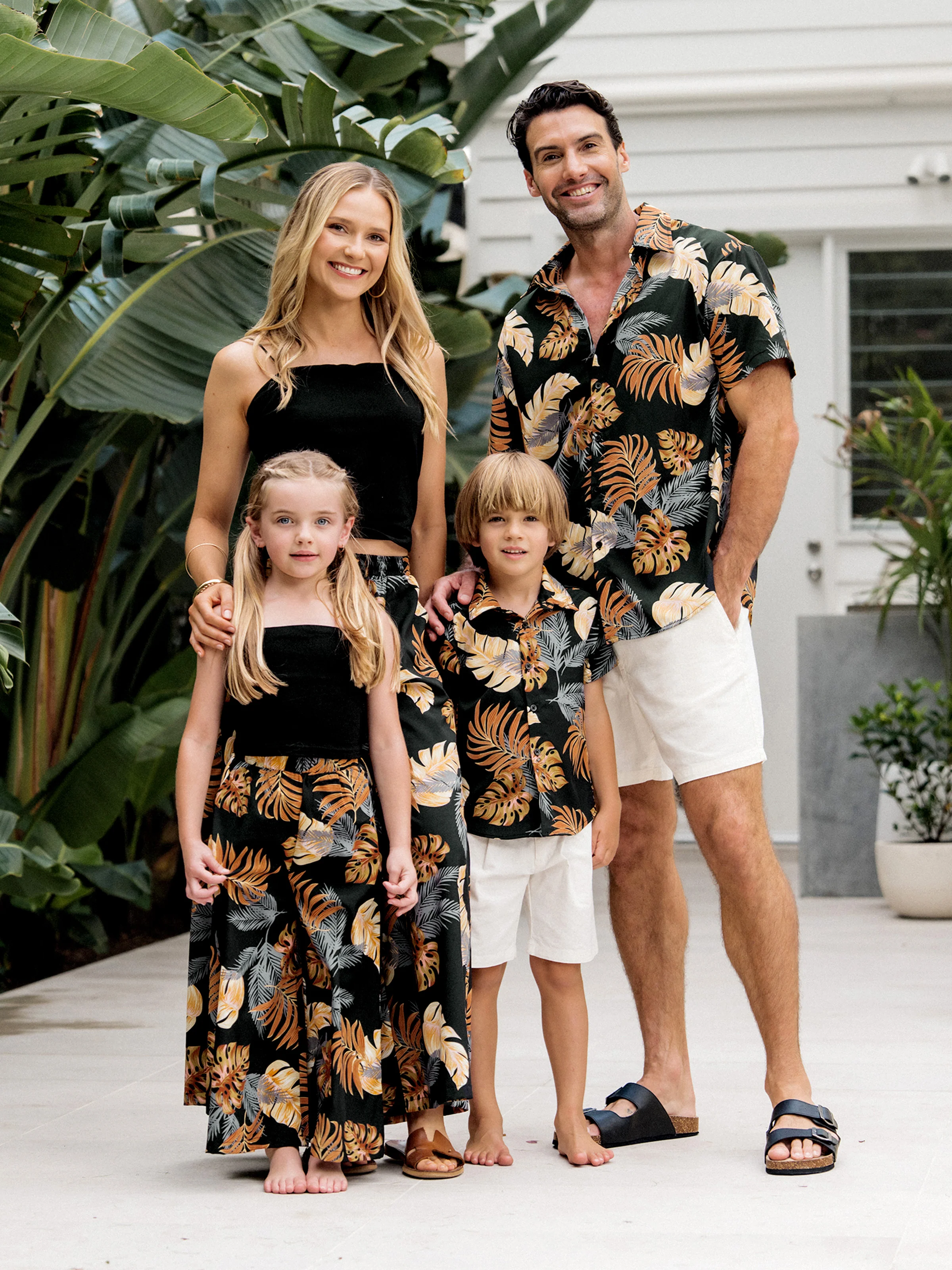 Daddy & Son Floral Print Beach Wear Short-sleeve Shirt Set for Summer Vacation Family Looks Black+White - Image 2