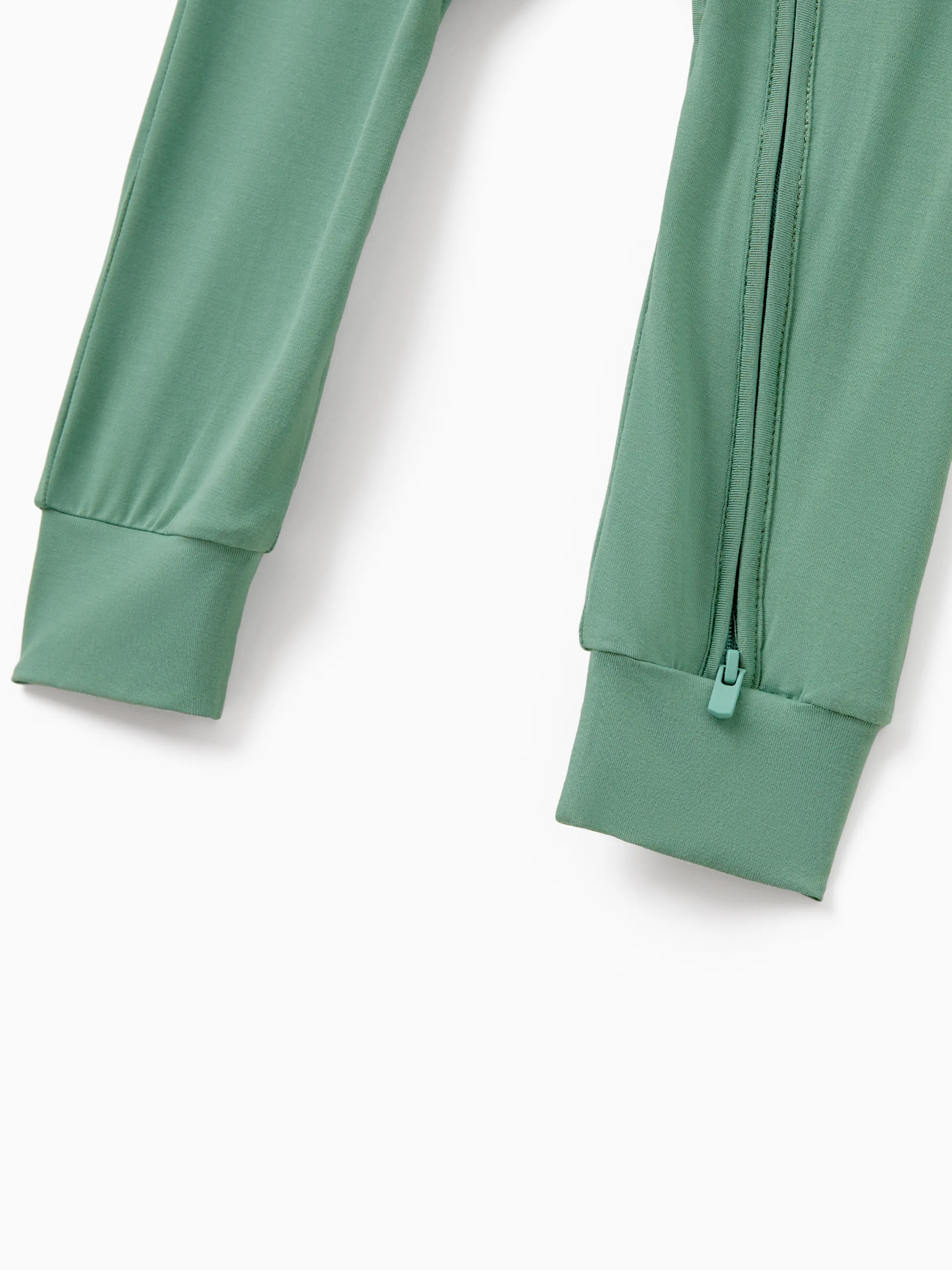 Daddy & Son Bamboo Pajamas Buttery Soft Bamboo Viscose PJs for Men Women Kids Toddler Baby, Solid Color Short Sleeve Shirt & Shorts Sleepwear Green - Image 18