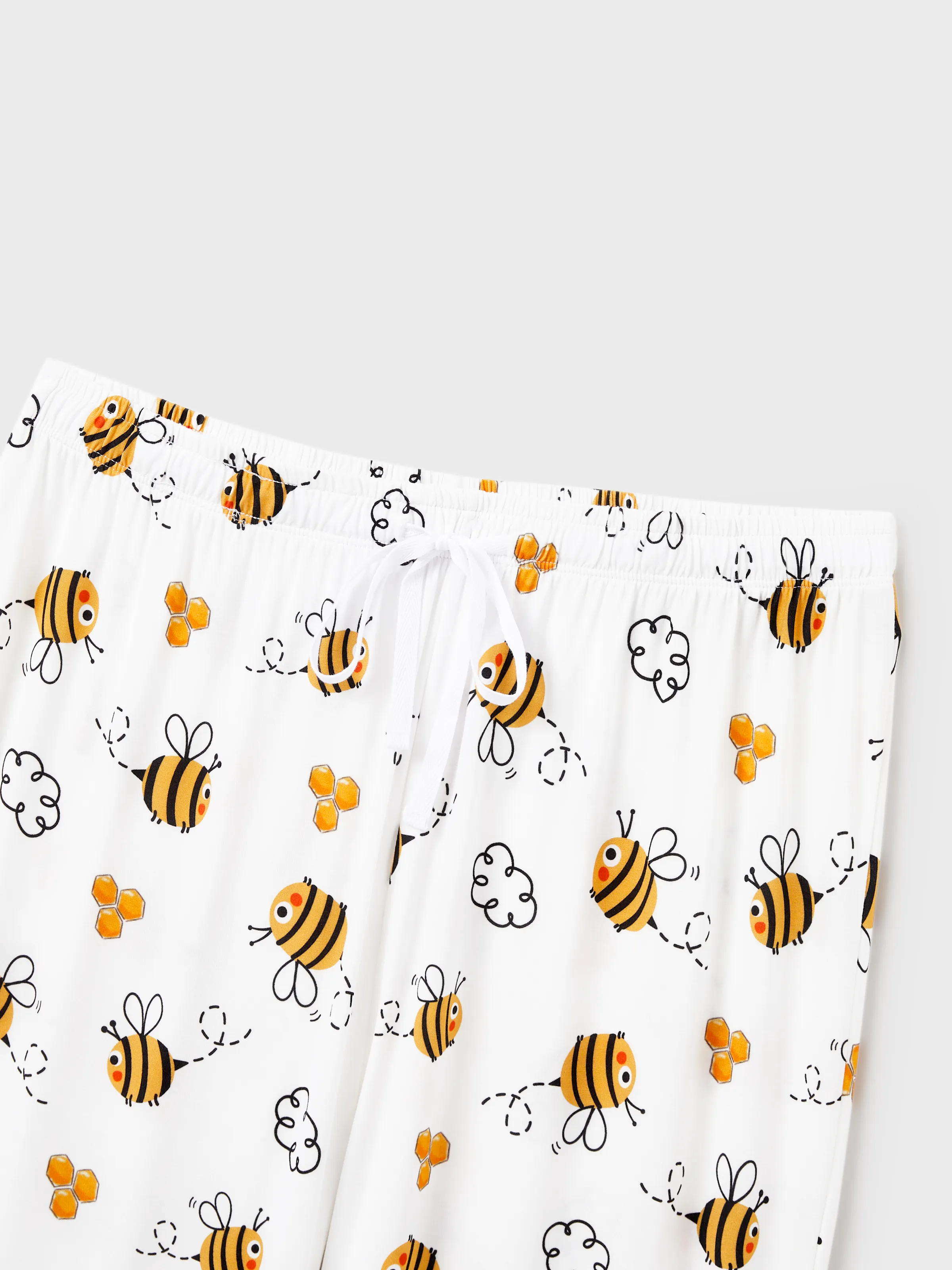 Daddy & Son Bamboo Pajamas Soft Bamboo Viscose PJs for Men Women Kids Toddler, Cute Bee Print Sleepwear with Short Sleeve Top and Long Pants White - Image 10