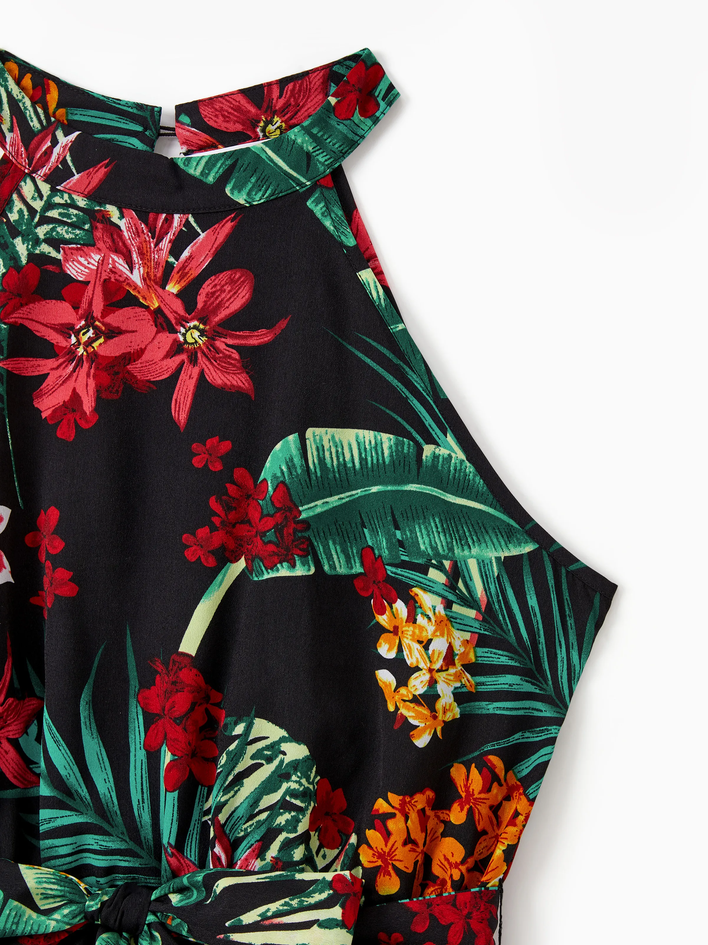 Family Matching Allover Plant Floral Print Halterneck Dresses and Short-sleeve Shirts Sets Black - Image 6