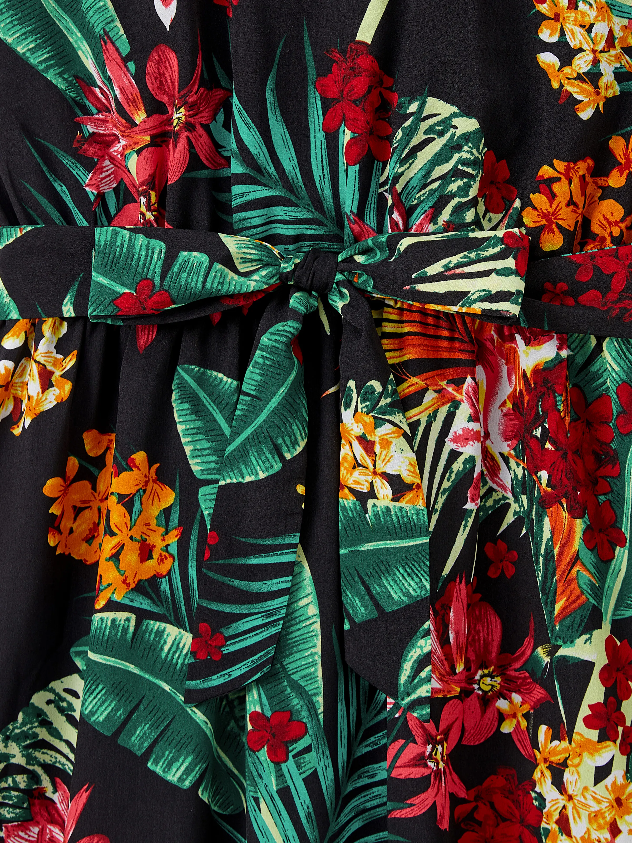 Family Matching Allover Plant Floral Print Halterneck Dresses and Short-sleeve Shirts Sets Black - Image 7