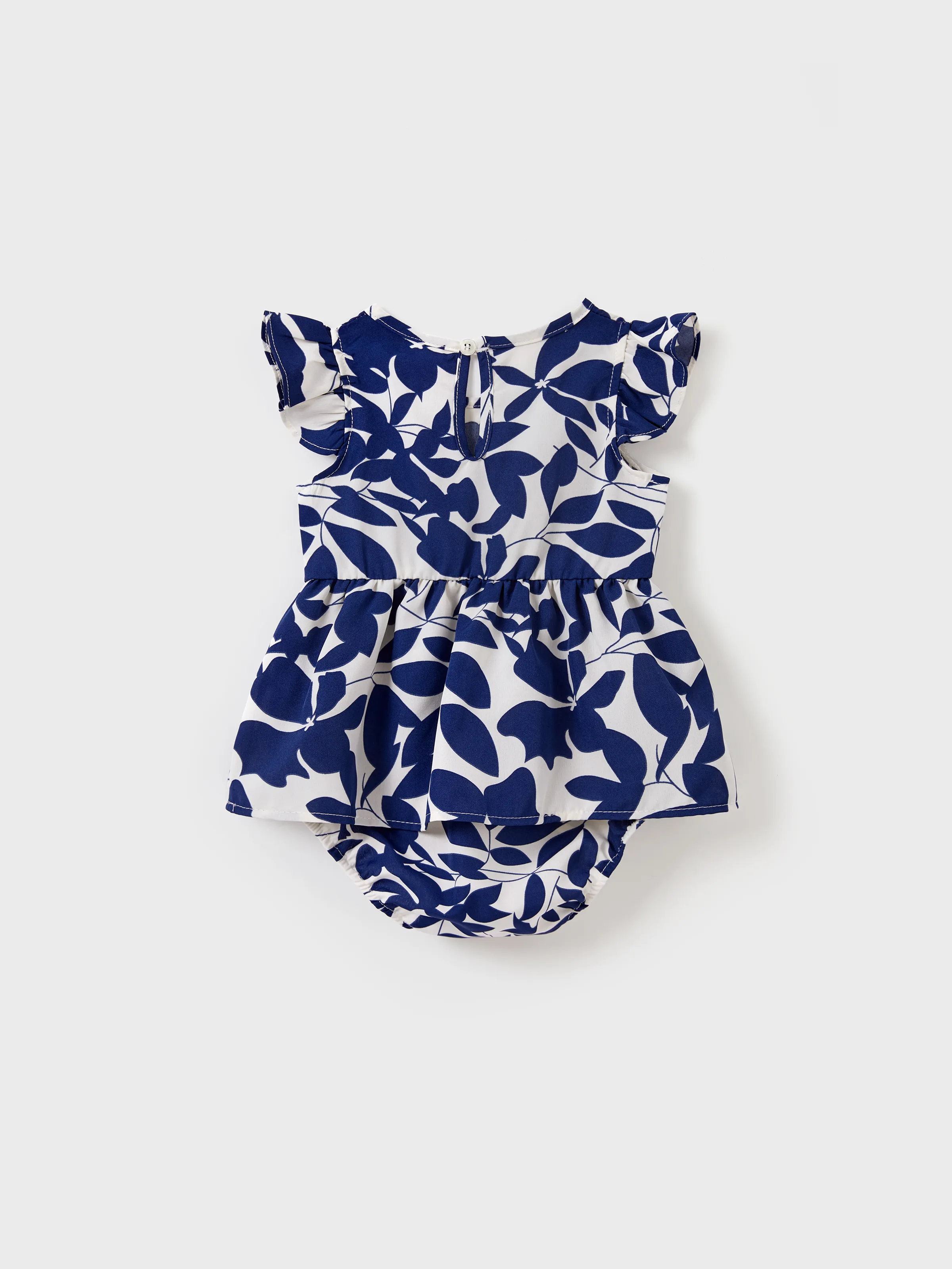 Family Matching Blue Colorblock Tee or Leaf Print Smocking Puff-sleeve Dress Set Blue - Image 9