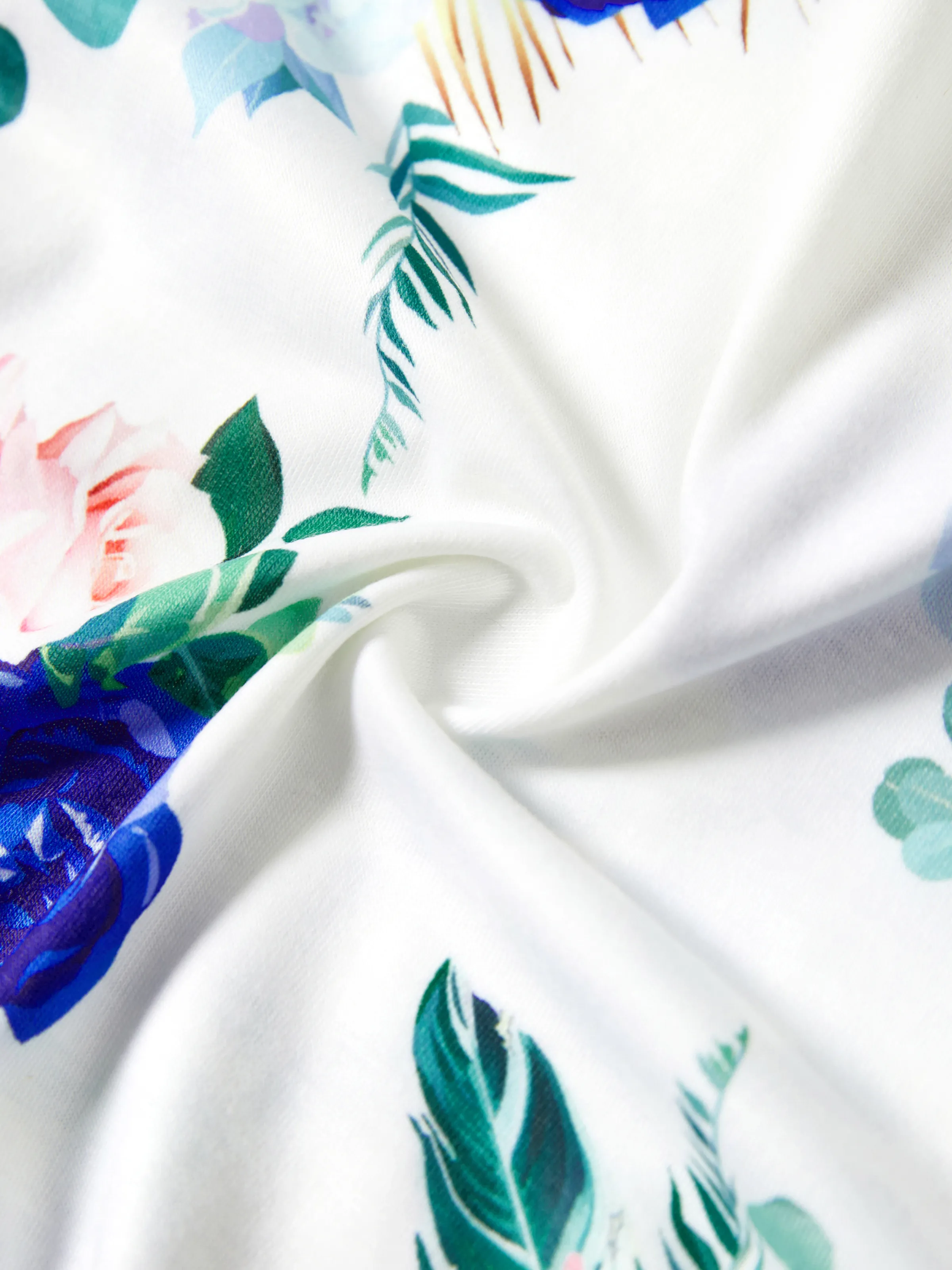 Family Matching Floral Colorblock T-Shirt and Quarter Button Belted Spliced A-Line Dress Sets lightskyblue - Image 14