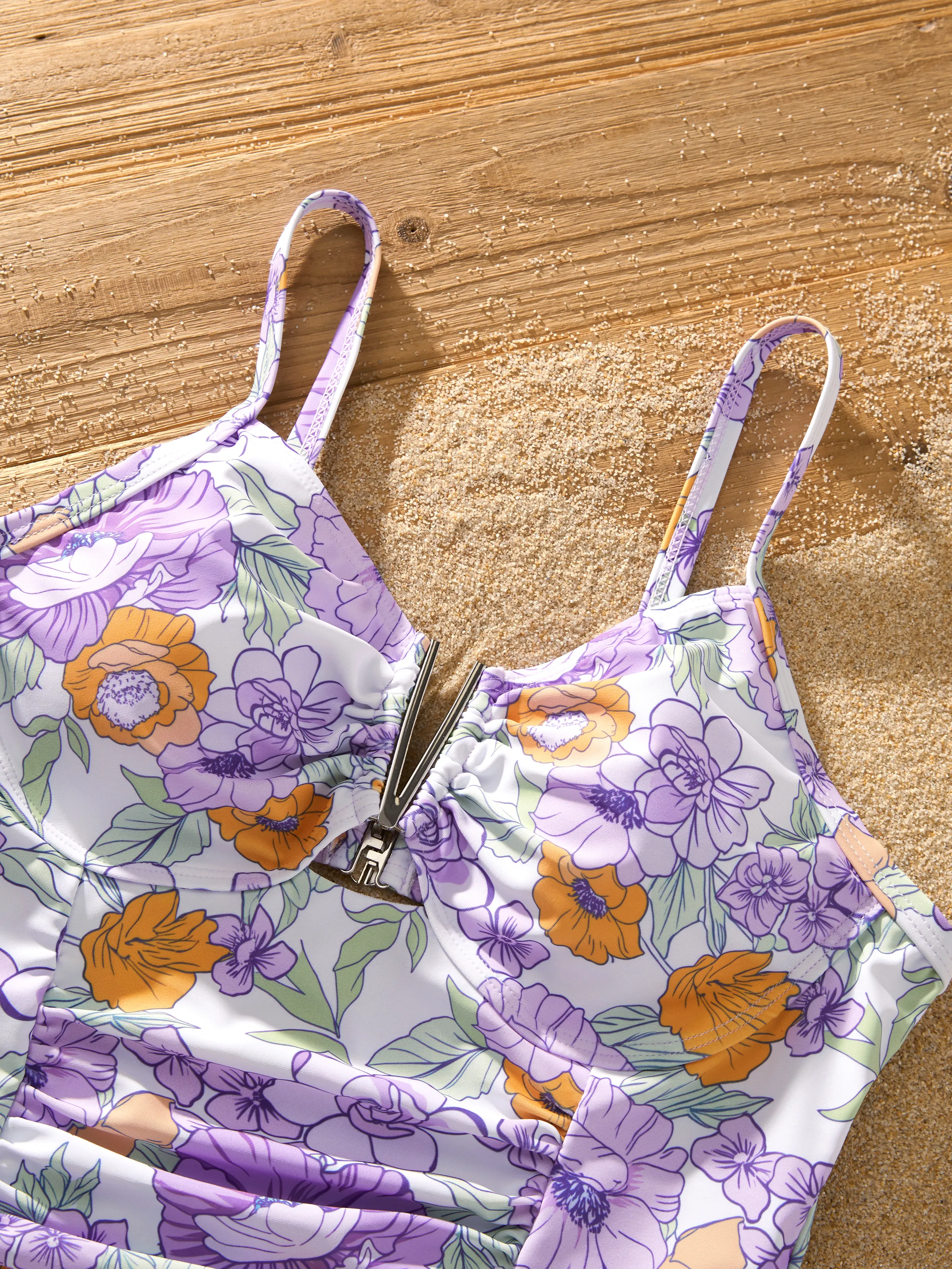 Family Matching Floral Print Swimsuits Ruffled One-Piece Bathing Suit & Swim Trunks Set Purple - Image 9
