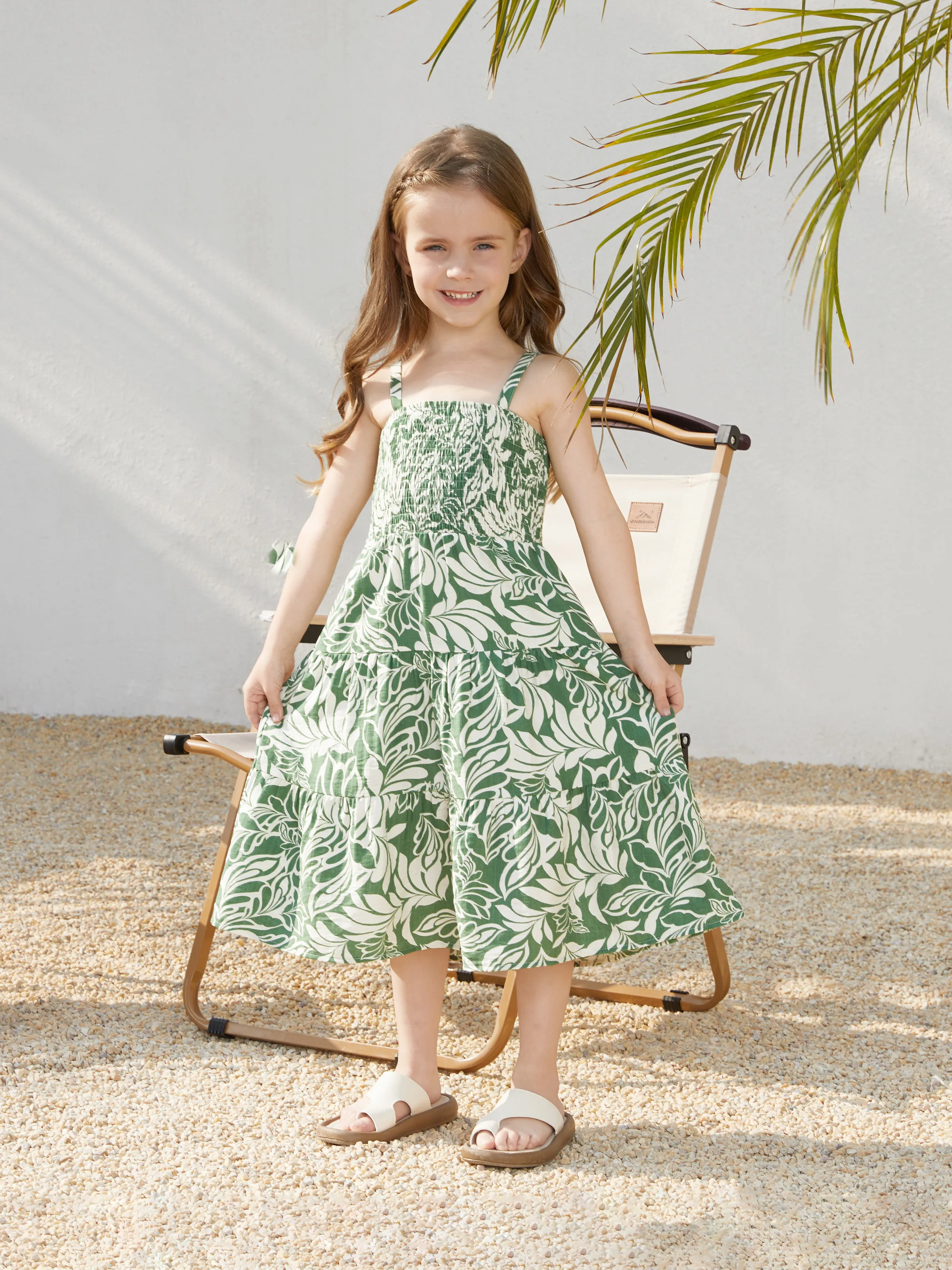 Family Matching Leaf Print Short-sleeve Shirt or Halter Dress Green Set Green - Image 8