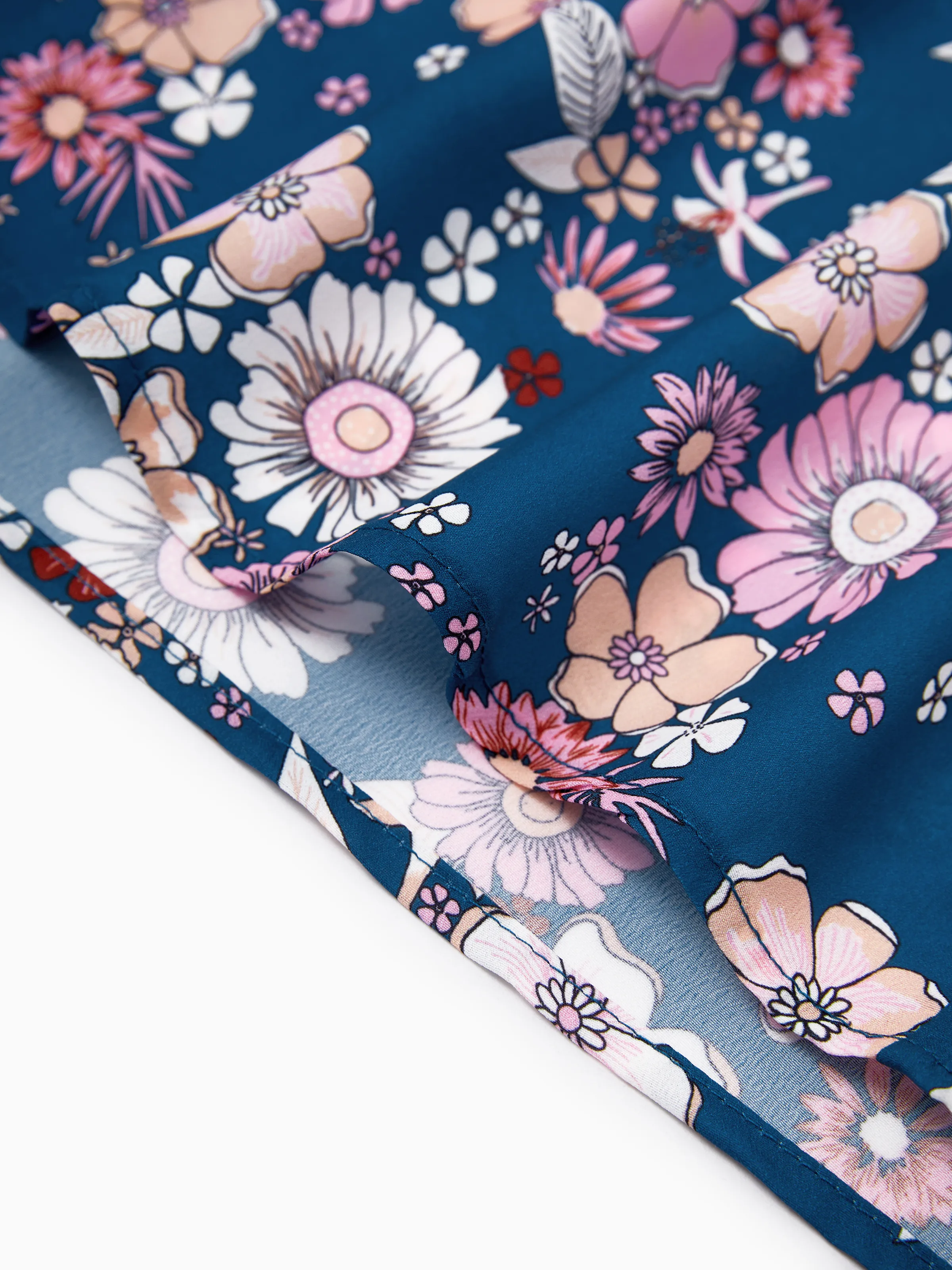 Family matching outfits Floral Allover Print Short-sleeve Collar Shirt or Halter Sleeveless Dress for Summer Vacation  CYAN- - Image 21