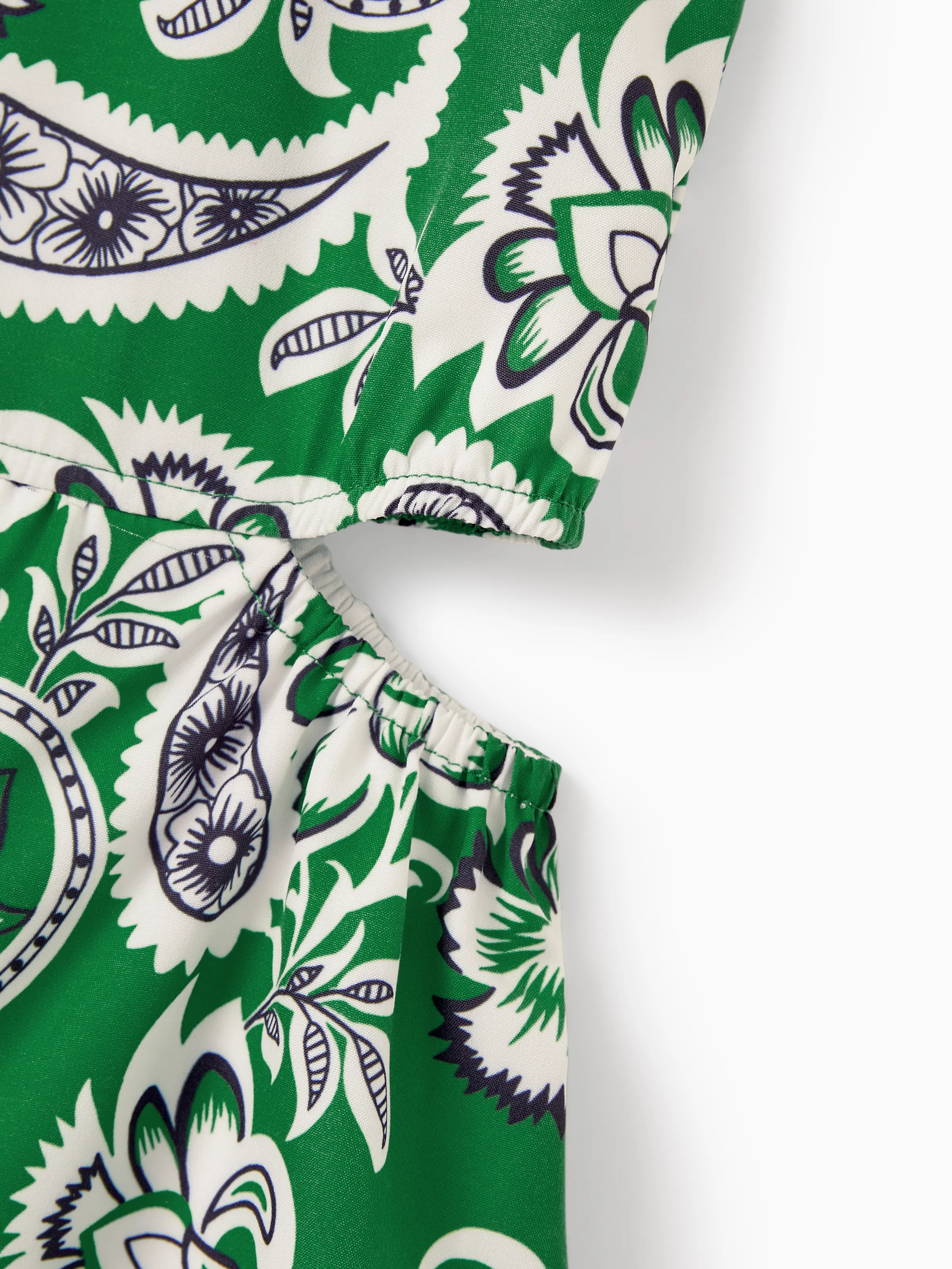 Family Matching Outfits Set Floral Print Short-sleeve Collar Shirt or Strappy Smocked  Dress for Summer Vacation  Green - Image 16