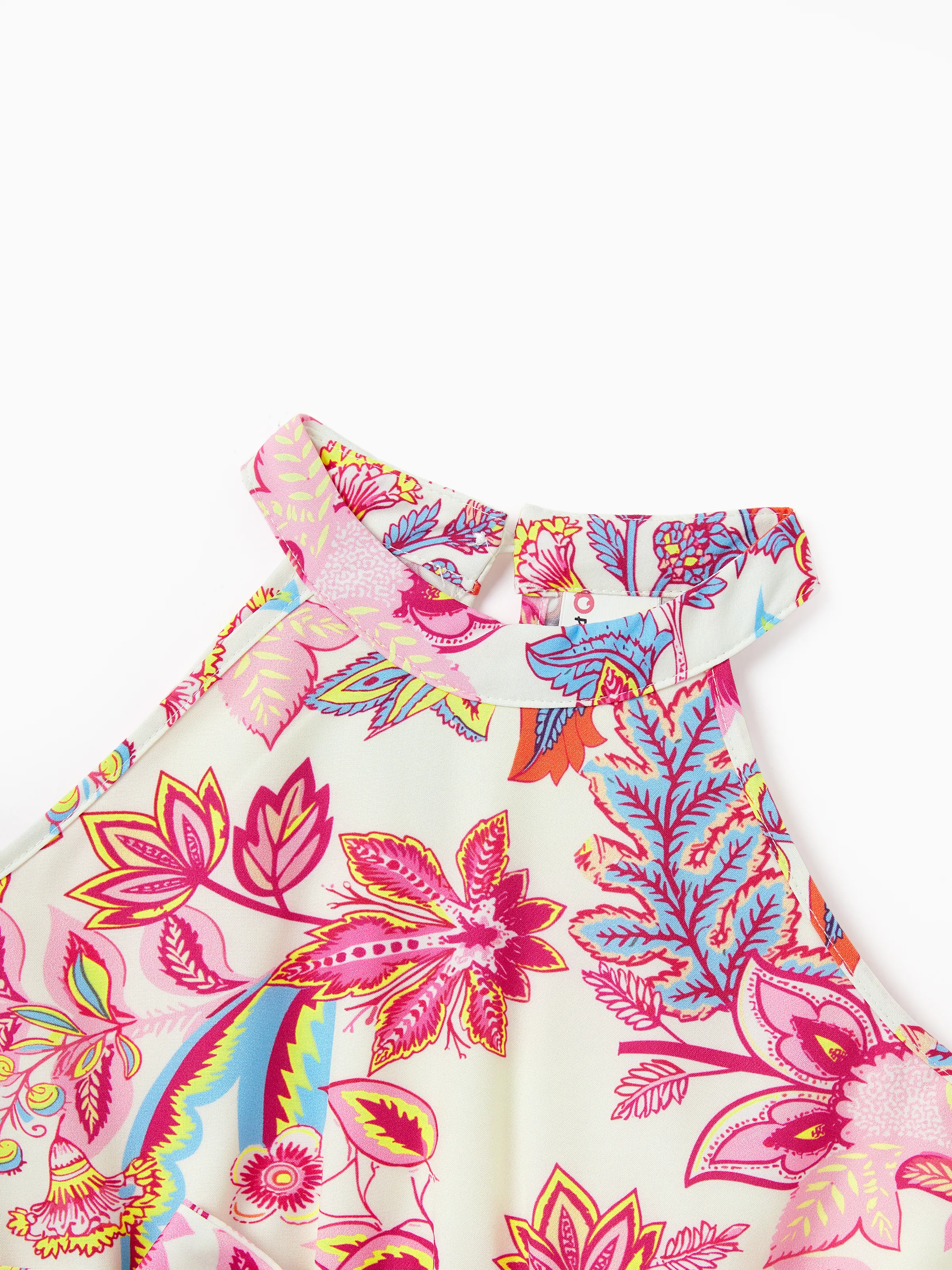 Family Matching Outfits Set Tropical Flora Print Short-sleeve Collar Shirt or Halter Belted Dress for Summer Vacation Beige - Image 9