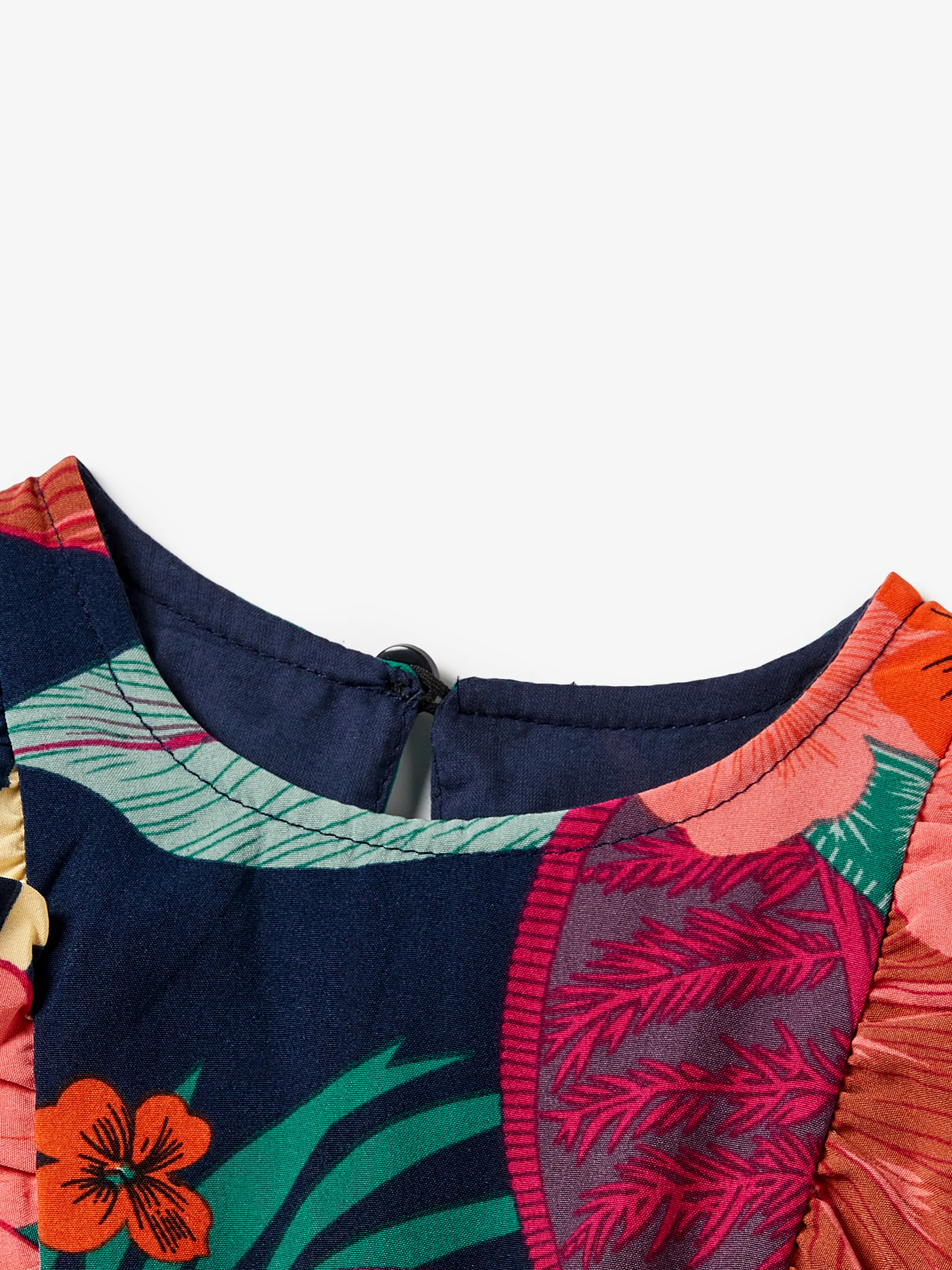 Family Matching Sets Floral Panel Black tee and V-neck Strap Dress with Hidden Snap Deep Blue - Image 14