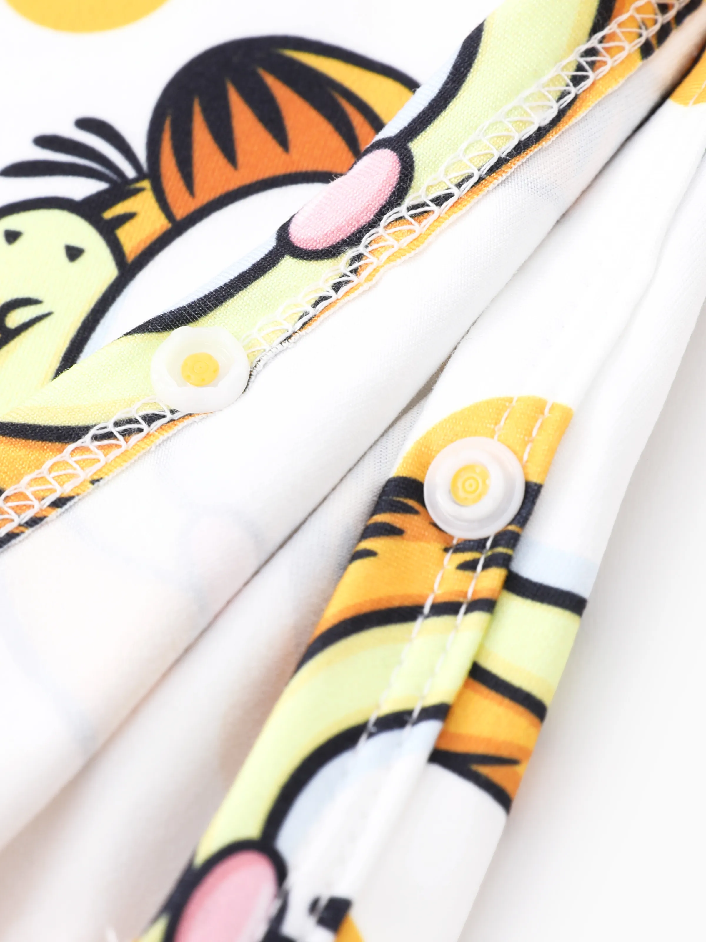 Garfield Baby Boy/Girl 2pcs Polka Dot Long-sleeve Jumpsuit with Drool Bibs Set
 Yellow - Image 5