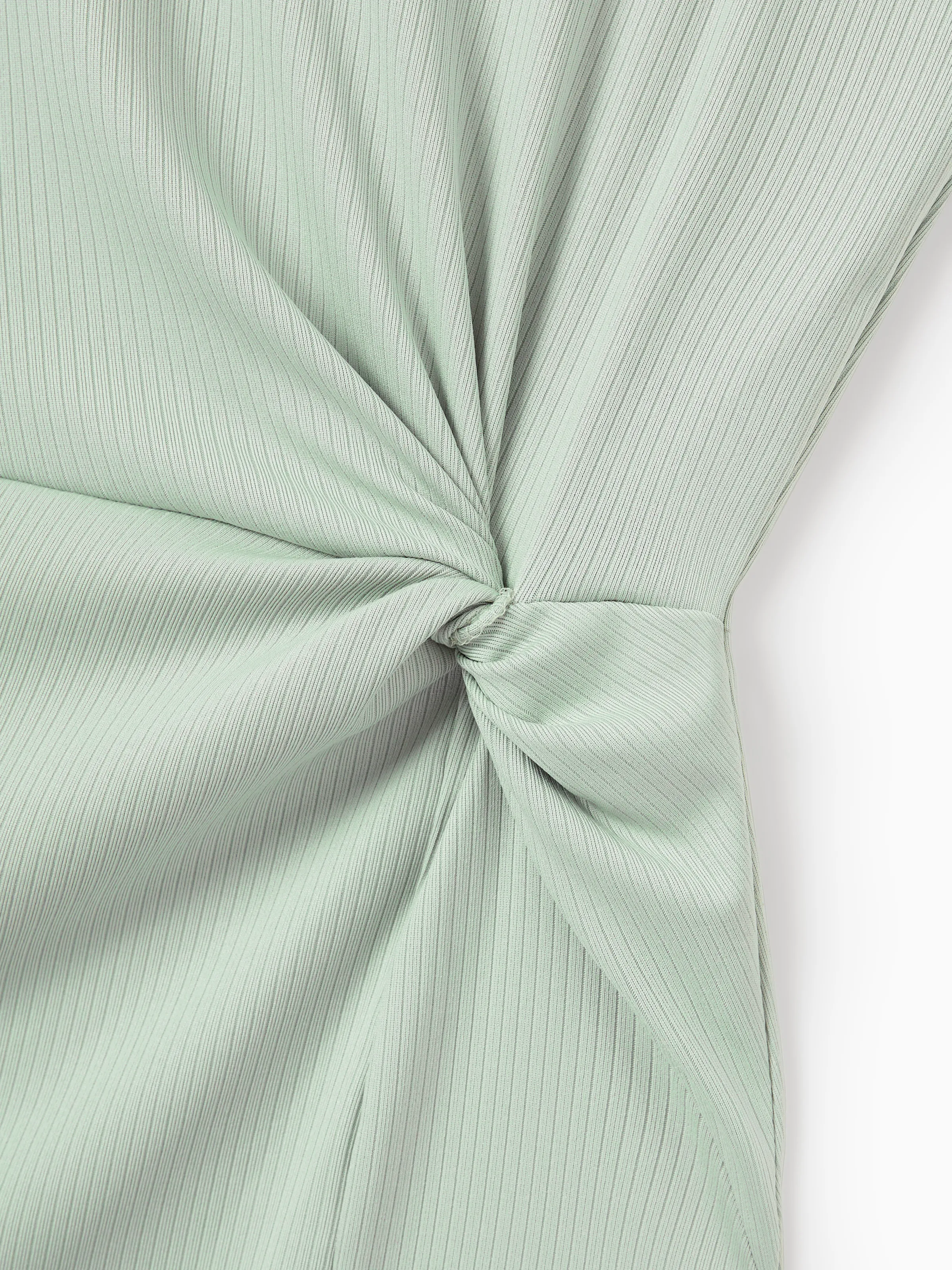 Matching Mommy & Me "Besties" Dresses Pastel Tulle Skirt for Girls, Ribbed Bodycon Dress for Mom, Perfect for Family Outings & Photos Pale Green - Image 5