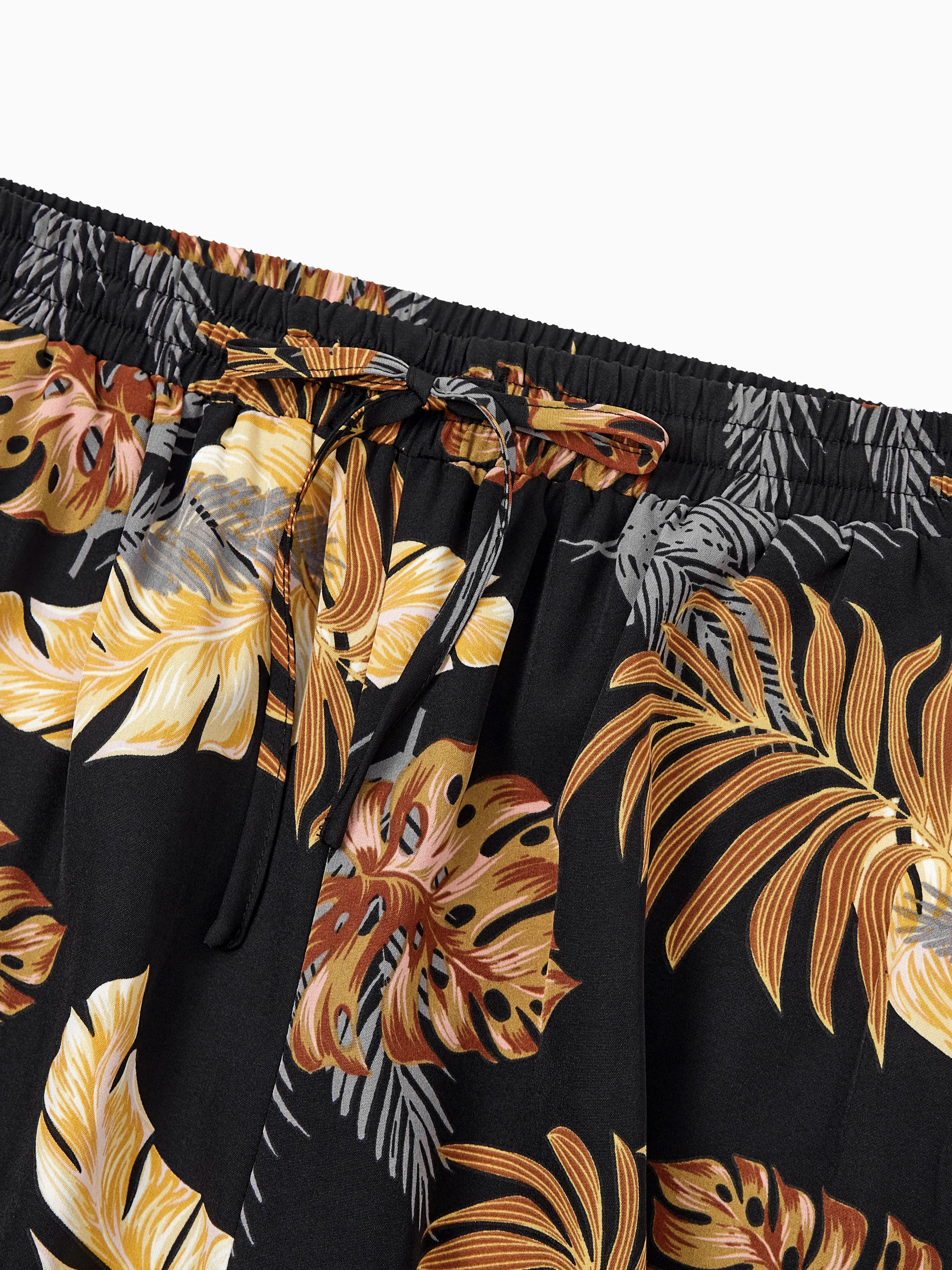 Mommy & me Floral Print Beach Wear Camisole top and Wide-Leg Pants Set for Summer Vacation Family Looks Black+White - Image 9