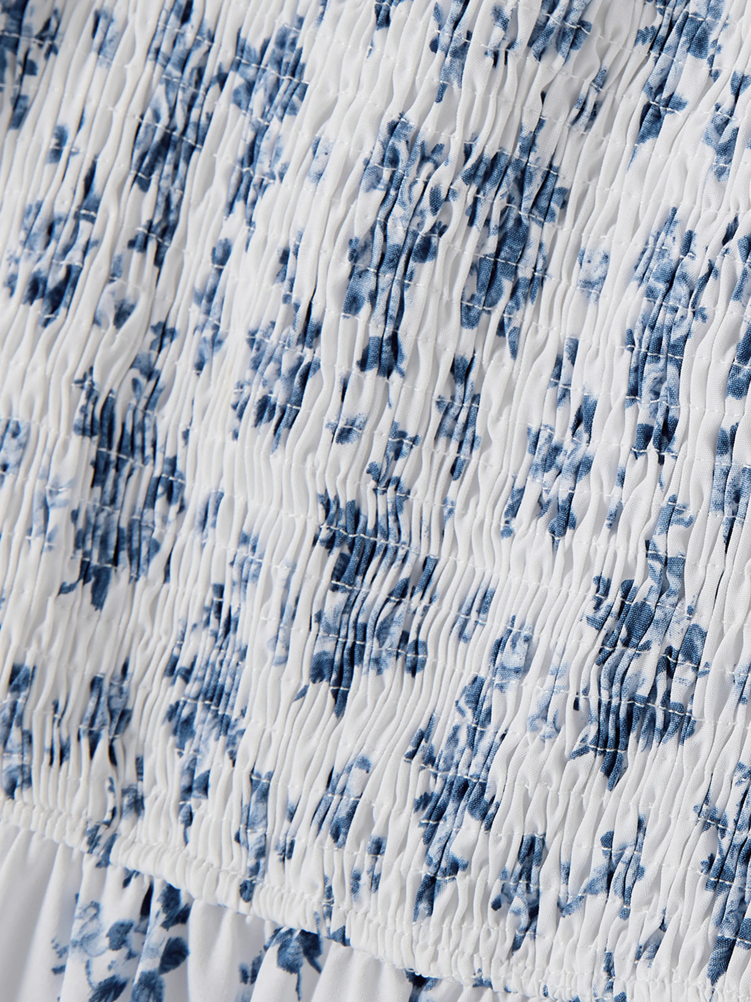 Mommy & me Outfit: Floral Smocking Casual Suit BLUEWHITE - Image 7