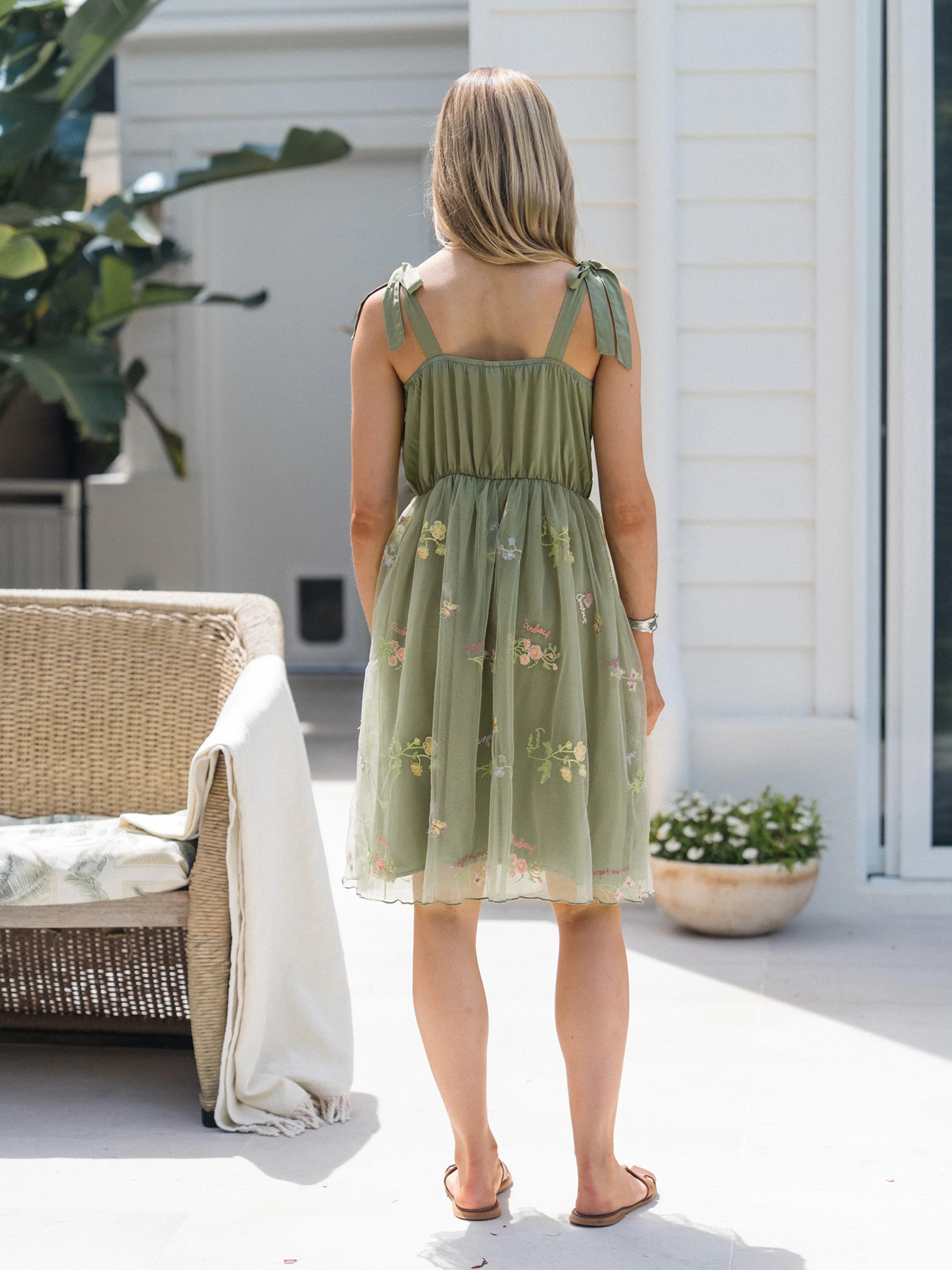 Family Matching Polo Collar Short-sleeve Shirt or V-neck Strappy Mesh Dress  Green - Image 4