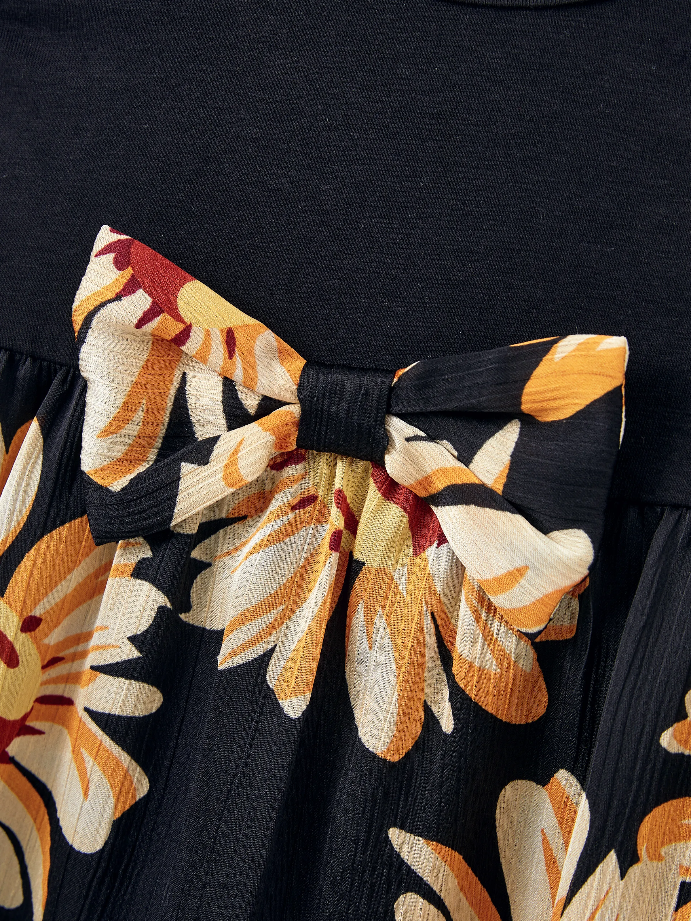 Mommy & me Set Floral Sleeveless Strappy Dress or Colorblock Short-sleeve T-shirt Black - Image 22